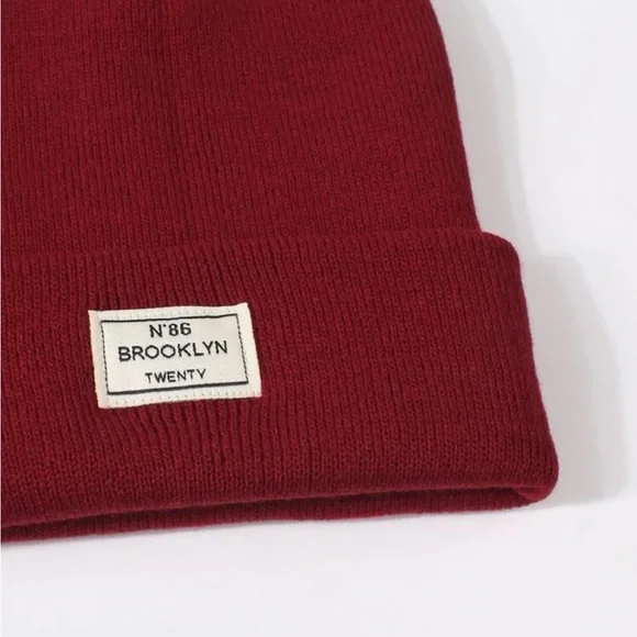 Chic Burgundy Red Brooklyn Twenty Beanie OS New - Picture 3 of 4